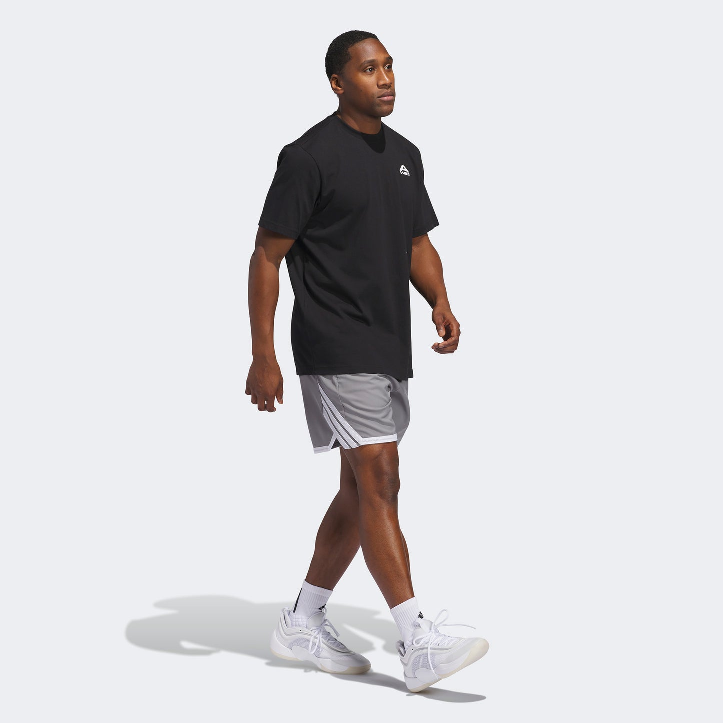 Adidas Basketbol Baskılı Erkek Siyah T-shirt