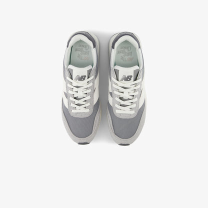 New Balance 370 Lifestyle Kadın Gri Spor Ayakkabı