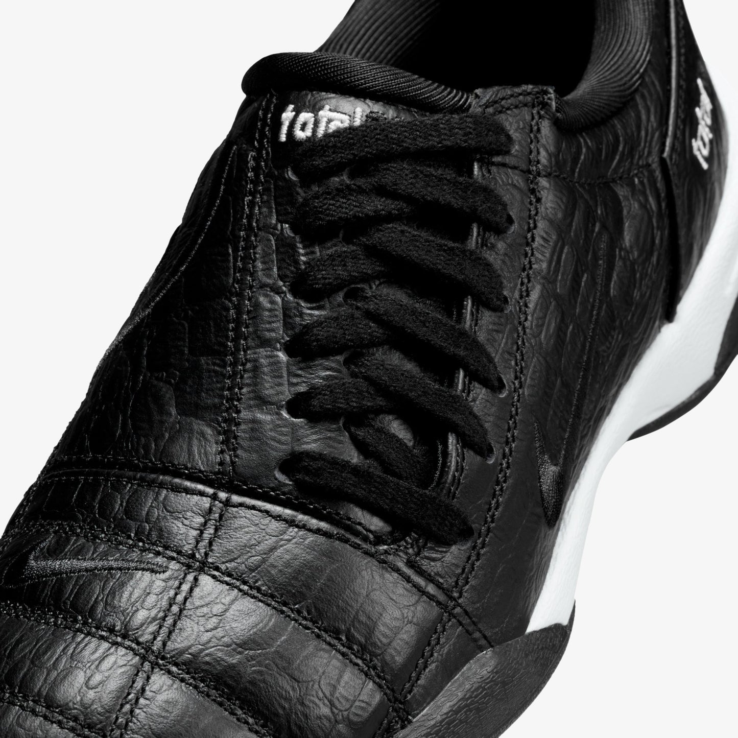 Nike Total 90 Kadın Siyah Spor Ayakkabı