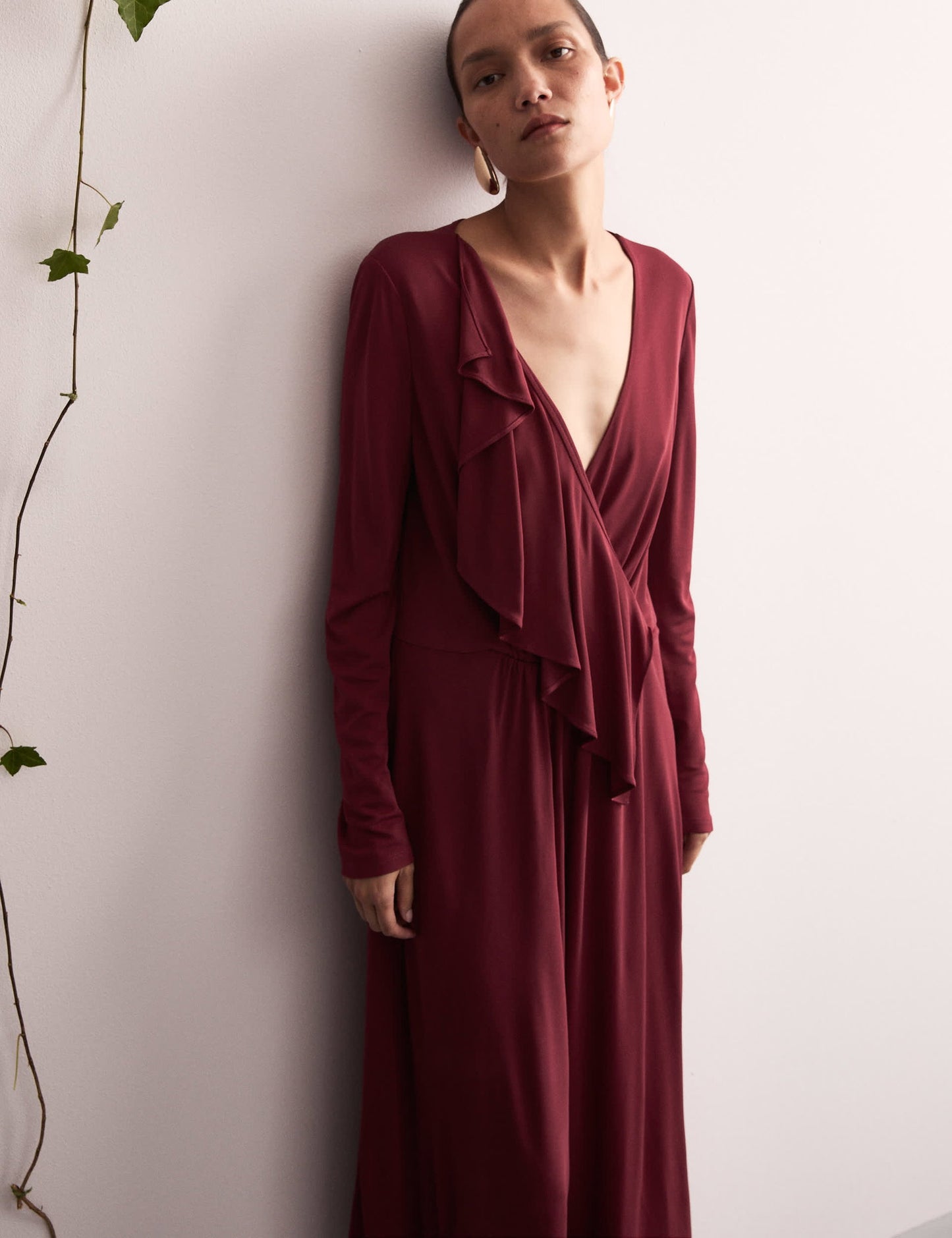 Jaeger Regular Fit V Yaka Midi Elbise
