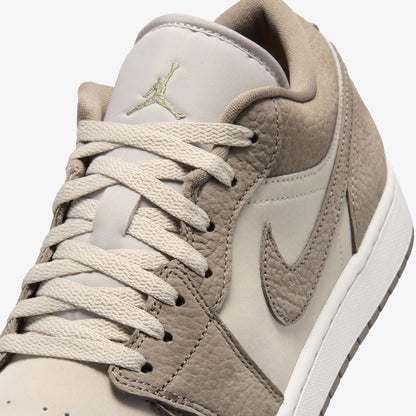 Jordan Air Jordan 1 Low Erkek Gri Spor Ayakkabı