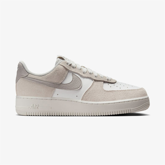 Nike Air Force 1 Kadın Beyaz Spor Ayakkabı