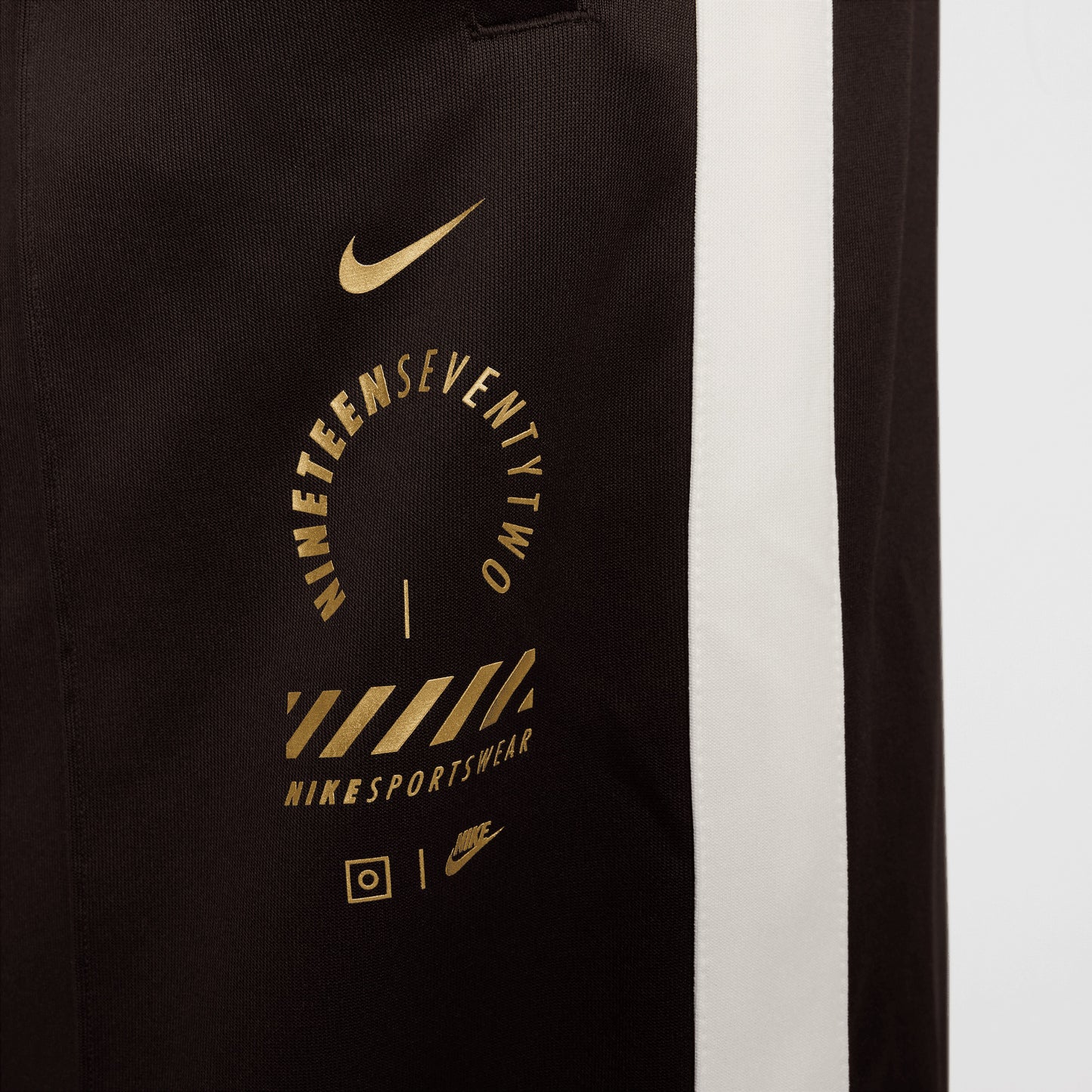 Nike Sportswear Kadın Kahverengi Etek