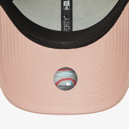 New Era Ws Patch 9forty Losdodco Kadın Bej Şapka