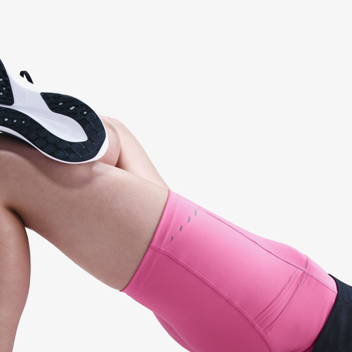 Nike Dri-fıt Swift High-rise 4 Kadın Pembe Antrenman Şortu