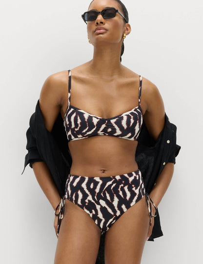 Desenli Bikini Altı