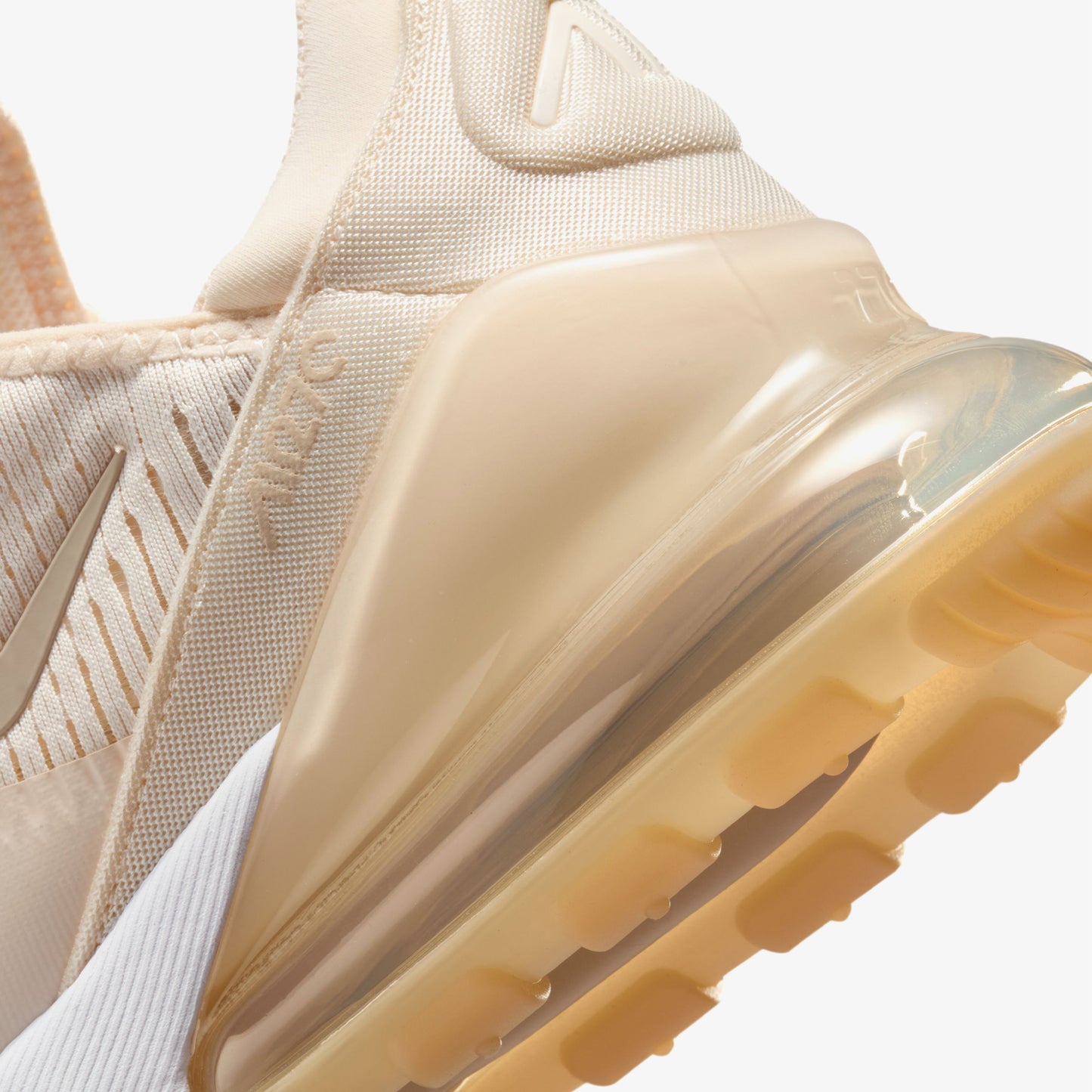 Nike Air Max 270 Unisex Bej Spor Ayakkabı