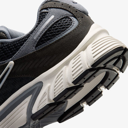 Nike V5 Rnr Suede 2 Erkek Gri Spor Ayakkabı