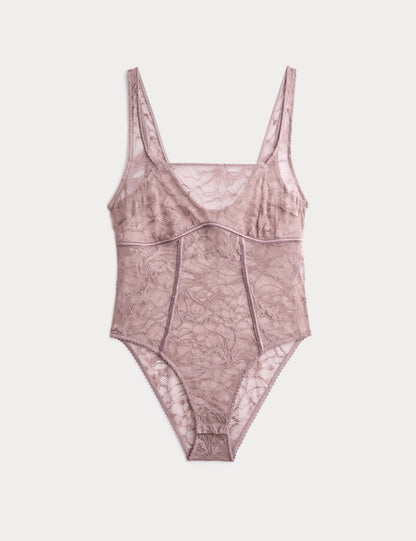 Rosie Dantel Detaylı Body