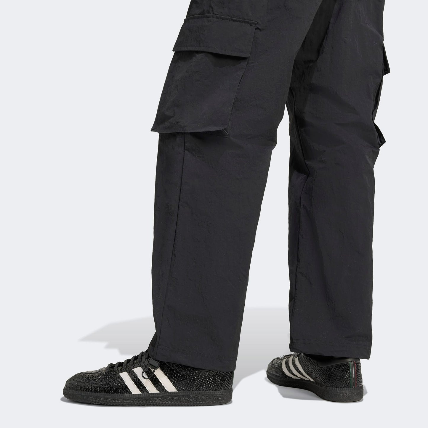 Adidas Front Stripes Woven Kargo Erkek Siyah Eşofman Altı