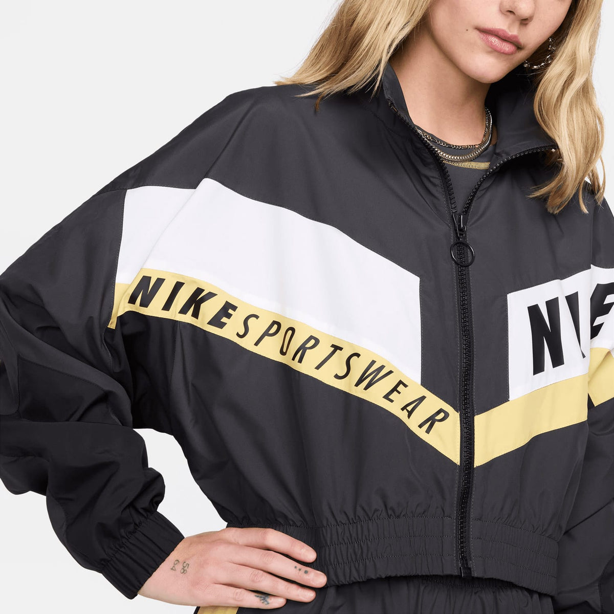 Nike Sportswear Kadın Siyah Ceket