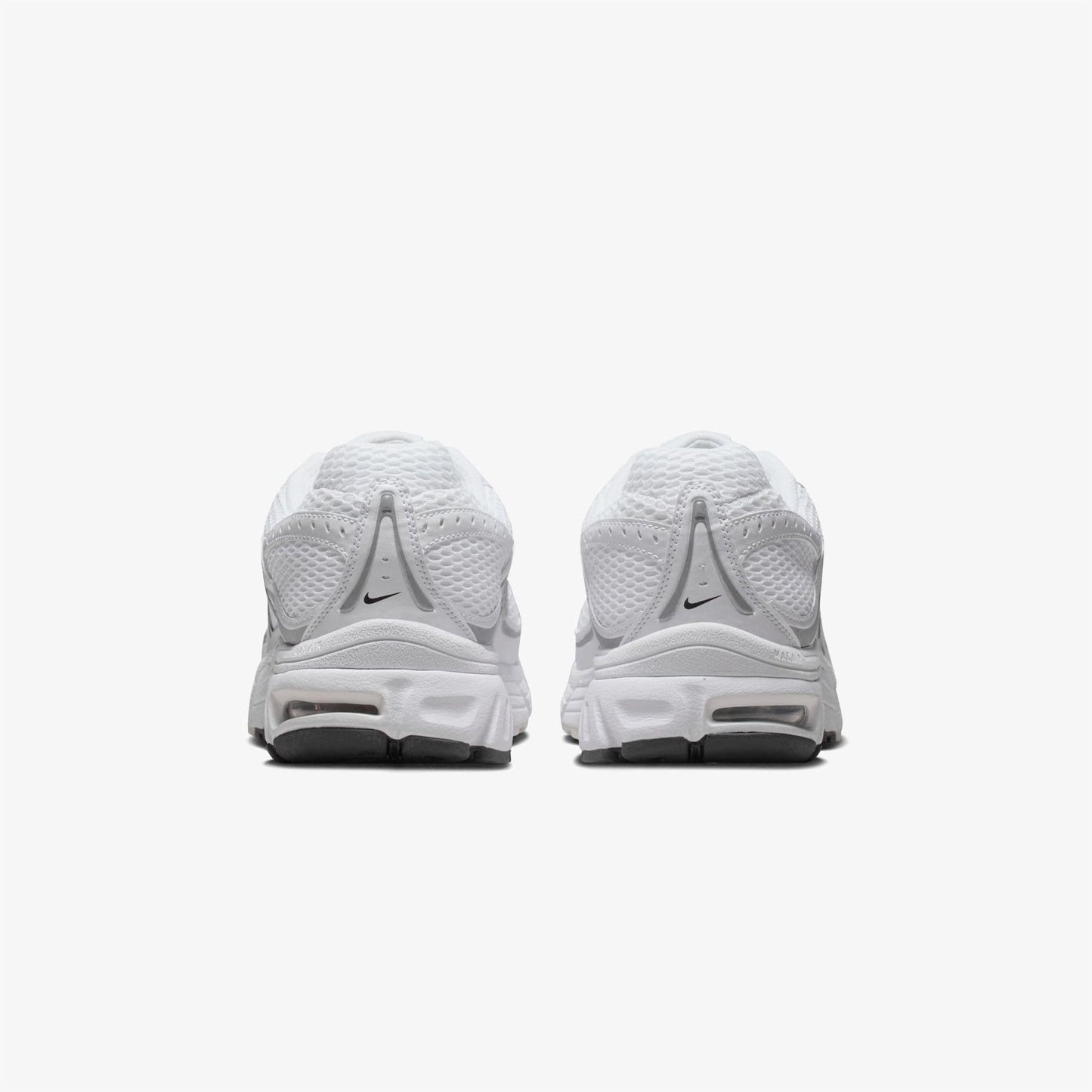 Nike Air Max Moto 2k Erkek Beyaz Spor Ayakkabı