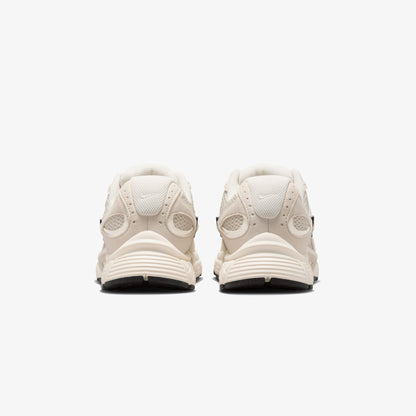 Nike V5 Rnr Kadın Krem Spor Ayakkabı