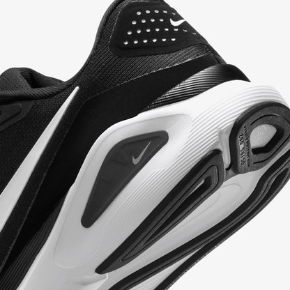 Nike Structure 26 Unisex Siyah Koşu Ayakkabısı