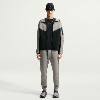 Nike Tech Fleece Full Zip Erkek Yeşil Sweatshirt