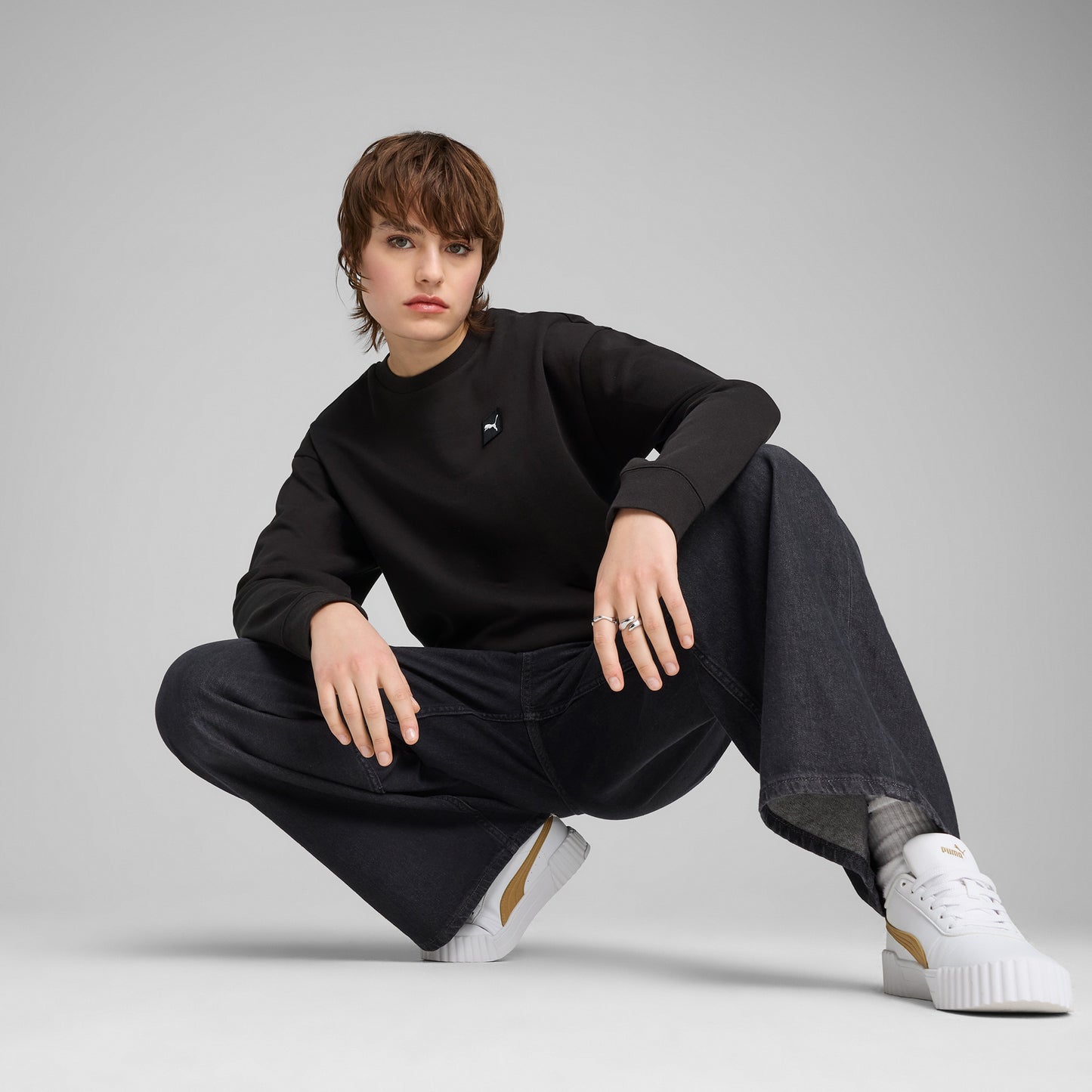 Puma Elevated Essentials Comfort Crew Kadın Siyah Sweatshirt
