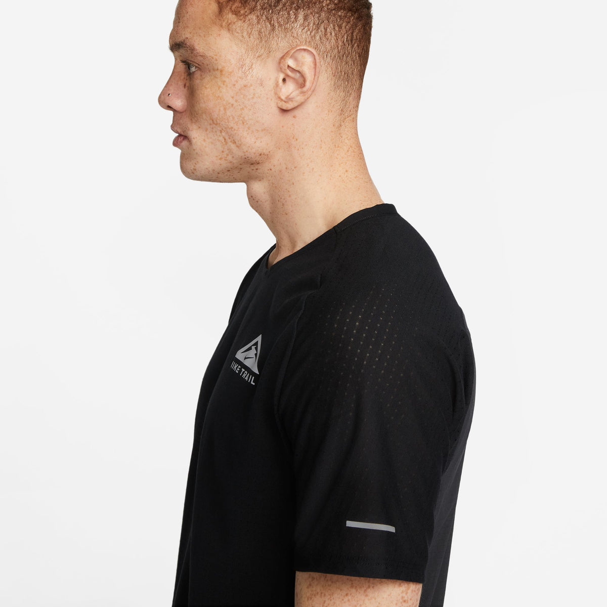 Nike Dri-fıt Solar Chase Ss Top Erkek Siyah Koşu T-shirt