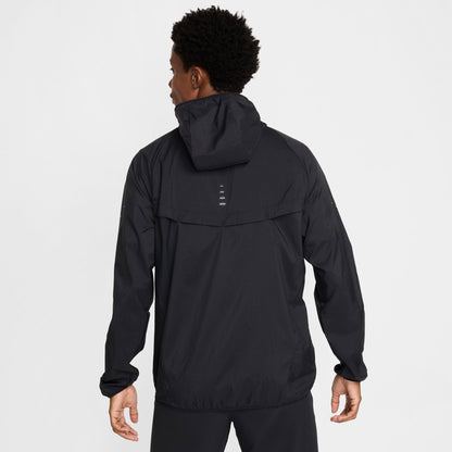 Nike Stride Erkek Siyah Koşu Yağmurluğu