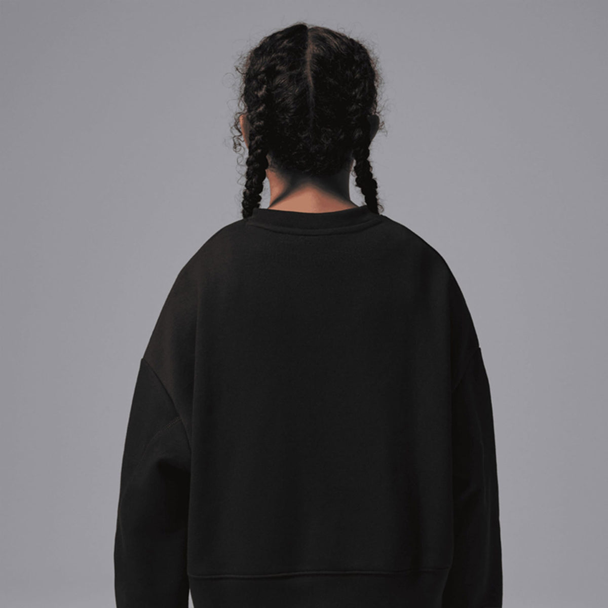Jordan Perform Sport Dri Fit Crew Çocuk Siyah Eşofman Üstü
