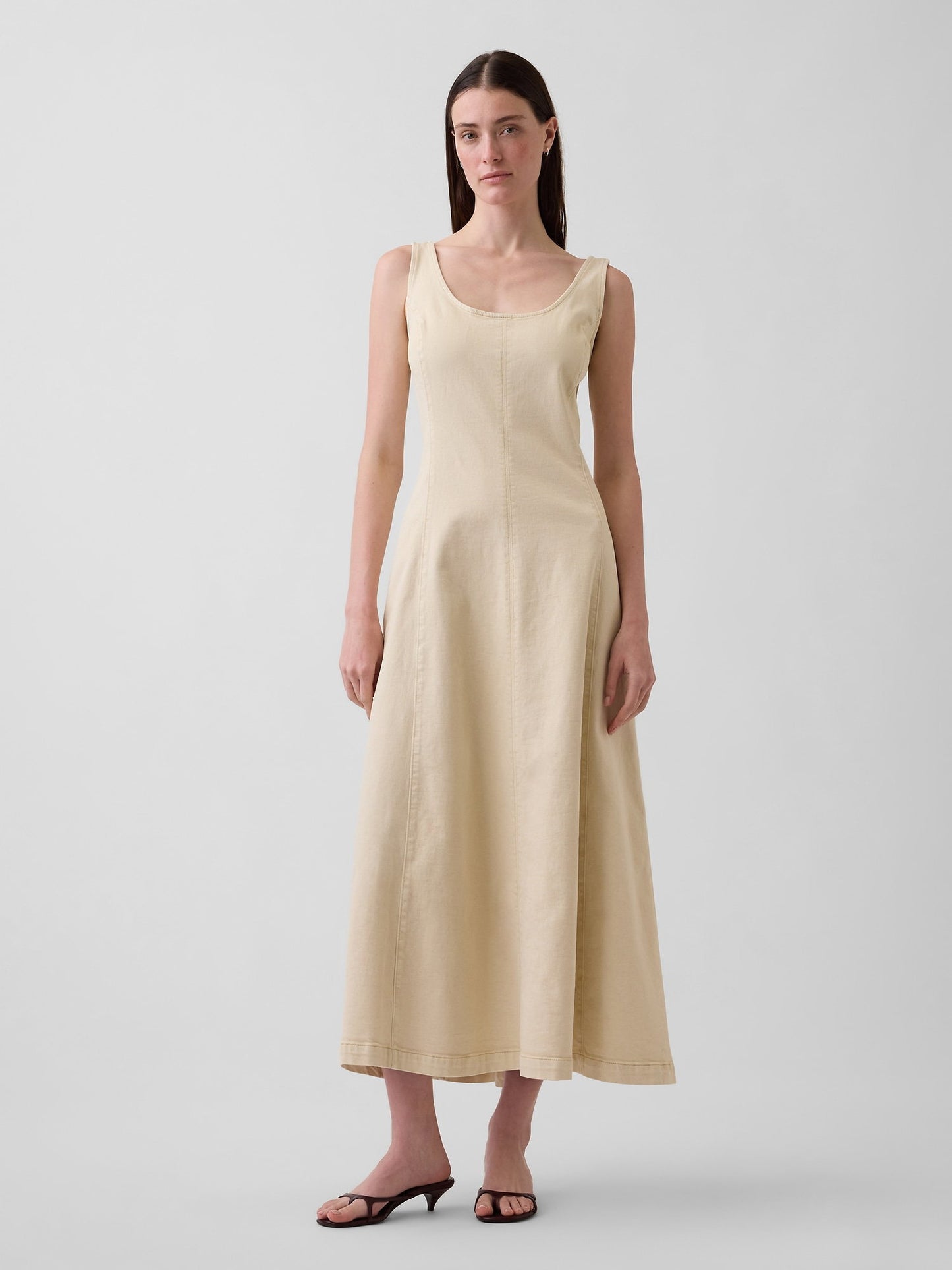 Bej Scoop Neck Maxi Elbise