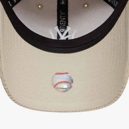 New Era New York Yankees Cord 9forty Kadın Bej Şapka