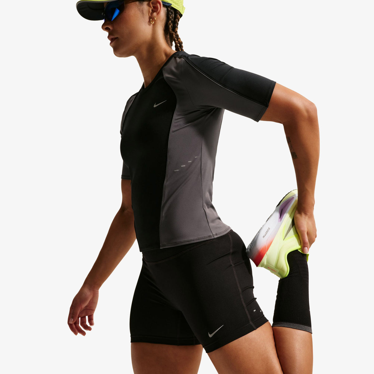 Nike Tempo Dri-fit High Rise Kadın Siyah Tayt