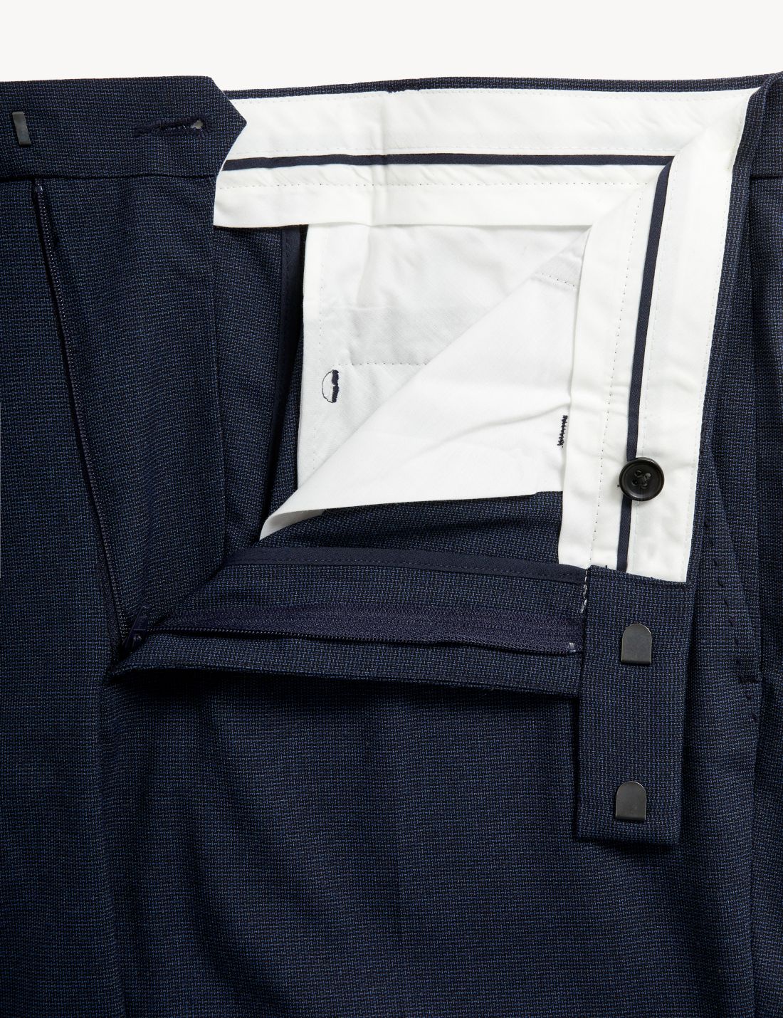 Tailored Fit Dokulu Pantolon