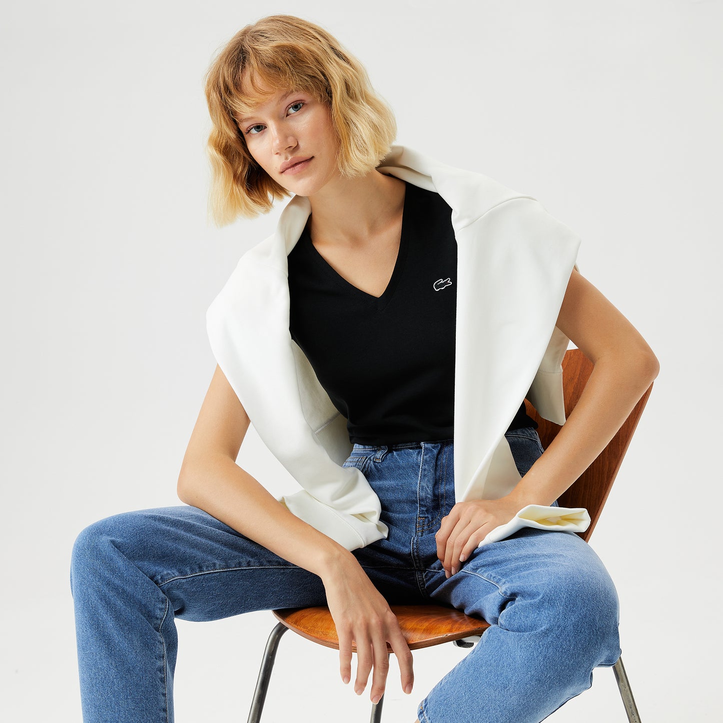 Lacoste Kadın Slim Fit V Yaka Siyah T-shirt