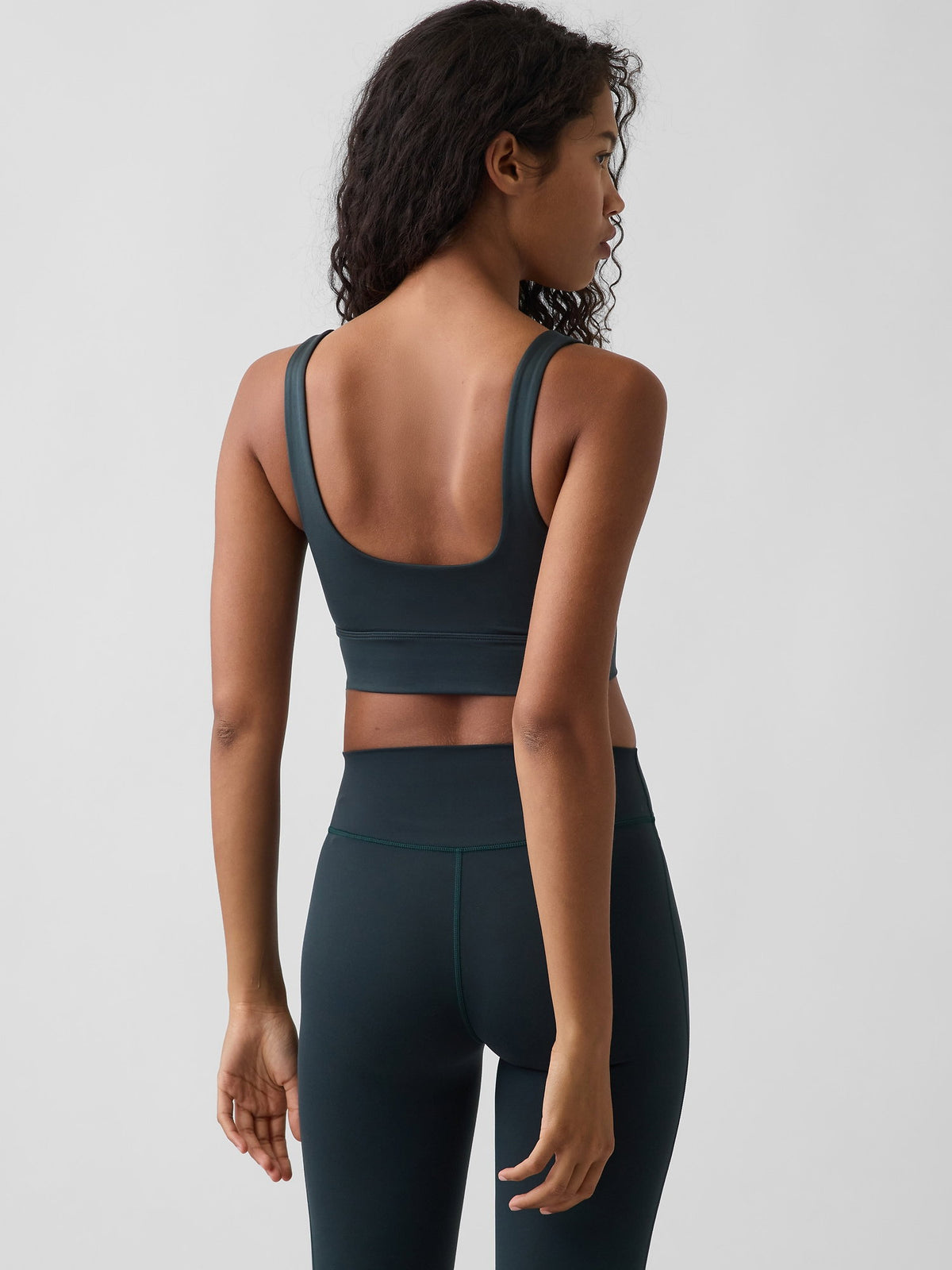 Yeşil Gapfit Yumuşak Kare Yaka Spor Sütyeni