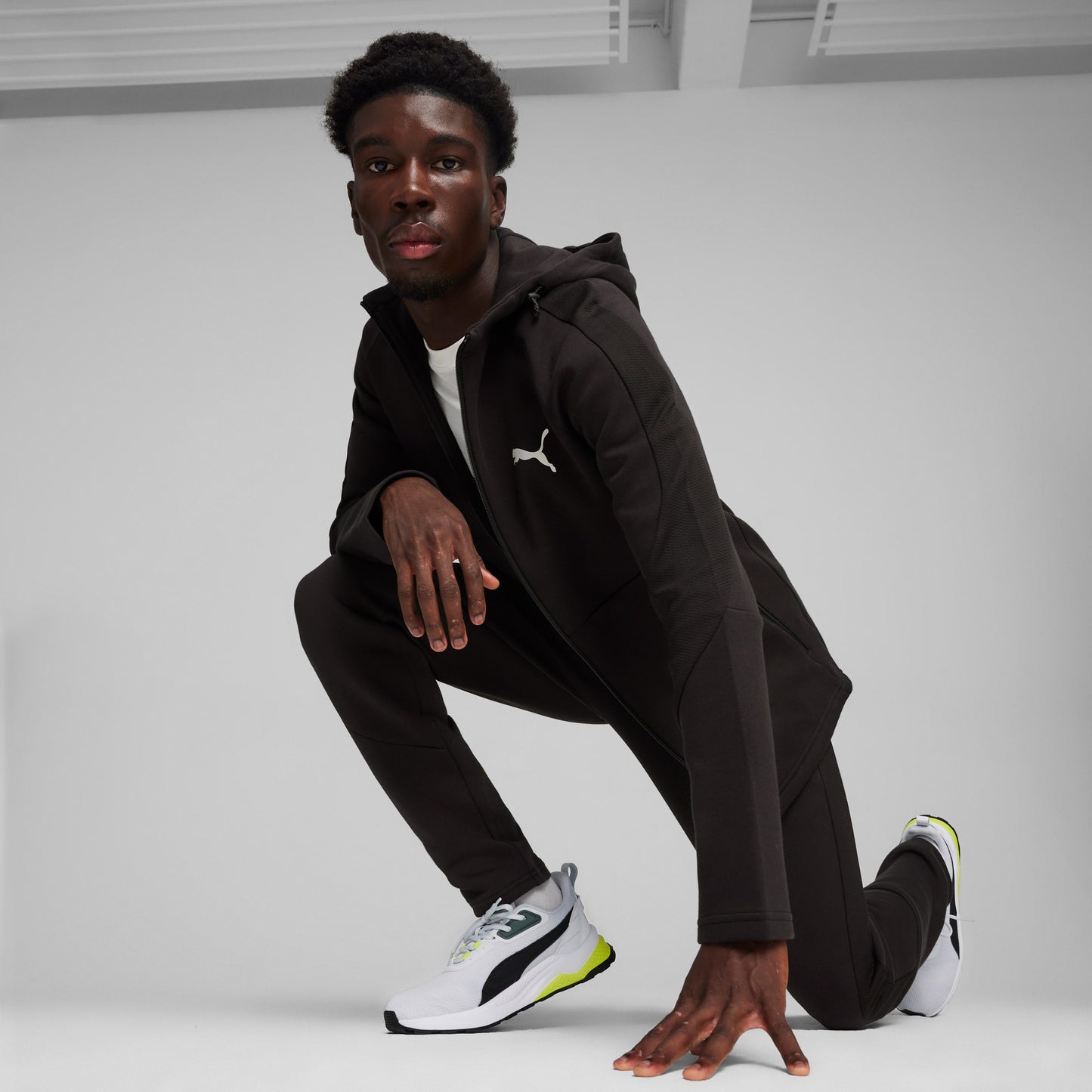 Puma Evostripe Full Zip Erkek Siyah Sweatshirt