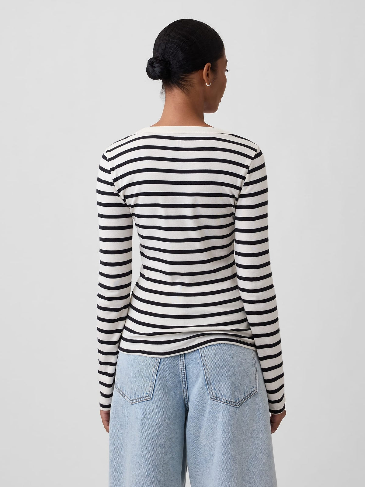 Haki Modern Fitilli V-yaka T-shirt