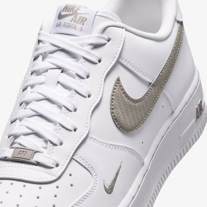 Nike Air Force 1 '07 Erkek Beyaz Spor Ayakkabı