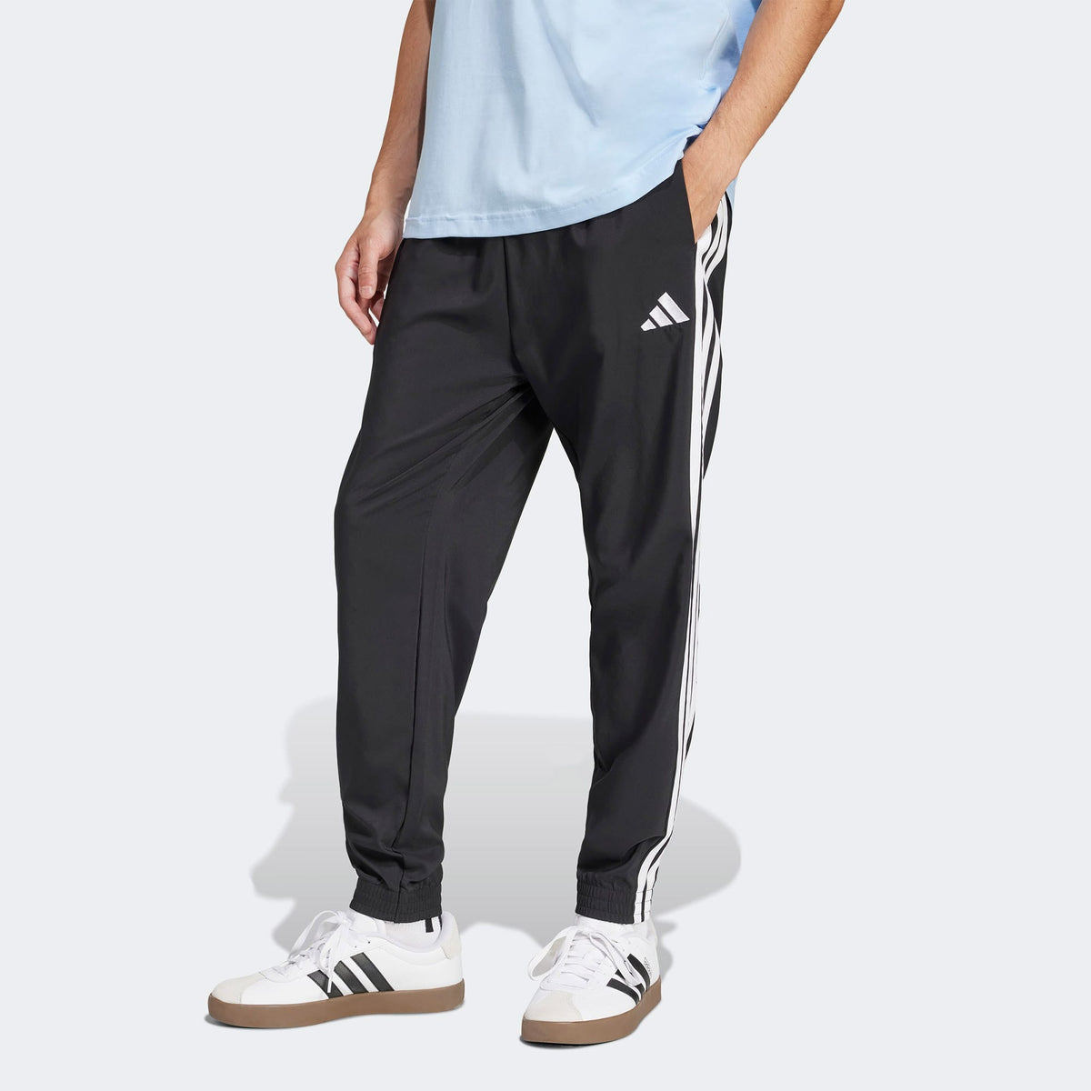 Adidas Essentials 3 Stripes Woven Erkek Siyah Antrenman Eşofman Altı