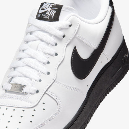 Nike Air Force 1 '07 Erkek Beyaz Spor Ayakkabı