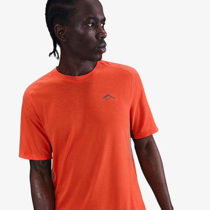 Nike Dfadv Solar Chase Ss Erkek Kırmızı T-shirt