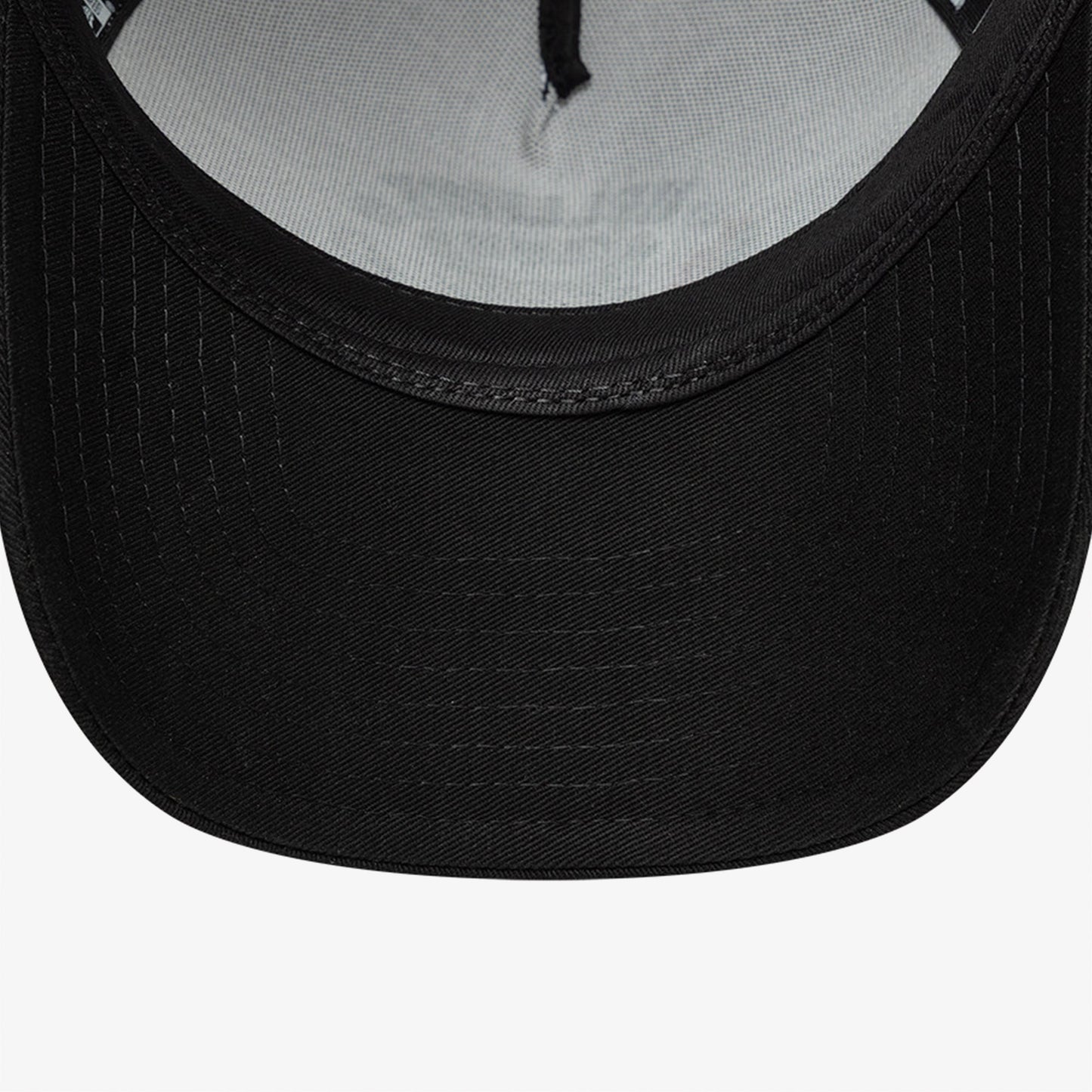 New Era Stranger Things Hellfire Club 9forty E-frame Unisex Siyah/beyaz Şapka