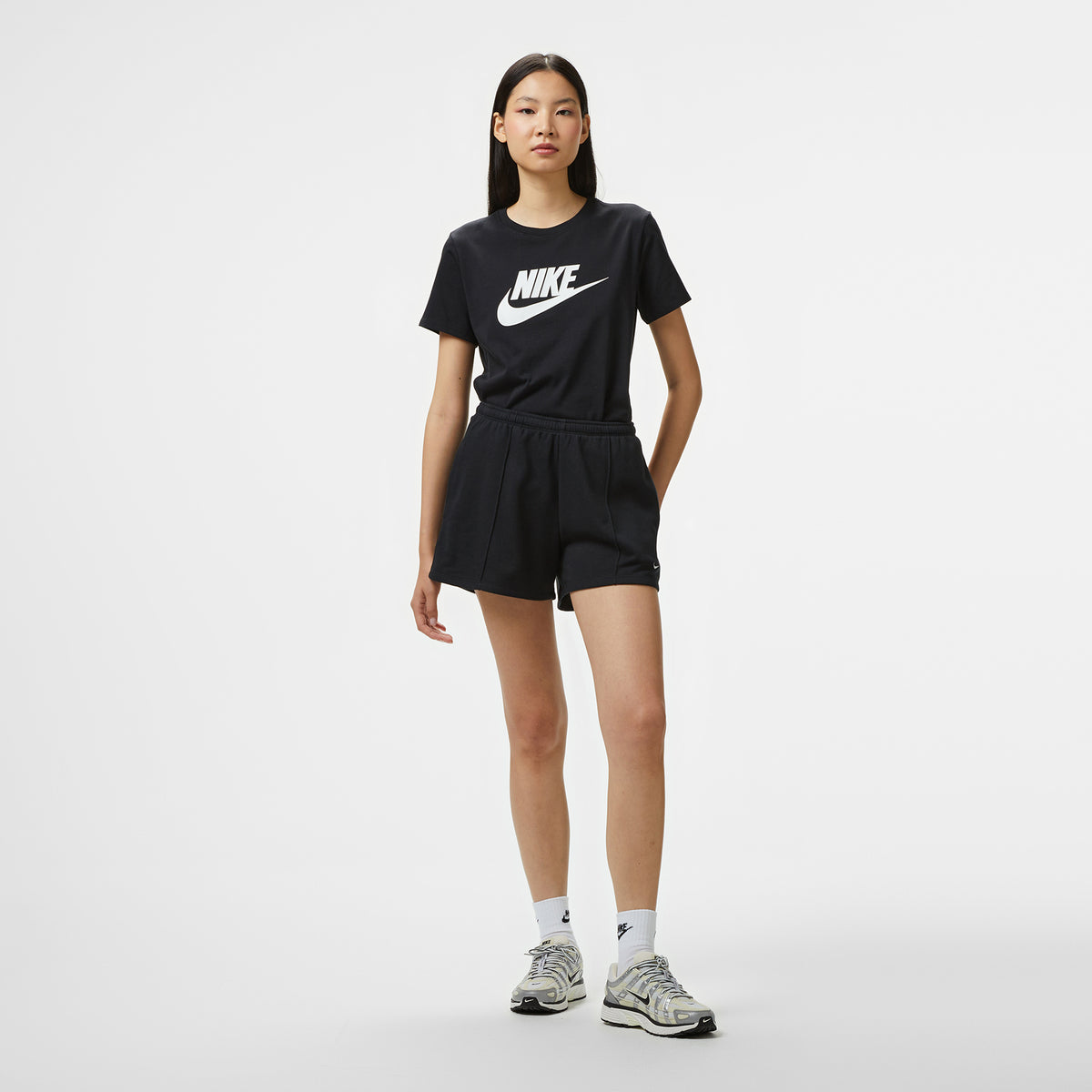 Nike Sportswear Chill Terry Yüksek Belli Kadın Kahverengi Şort