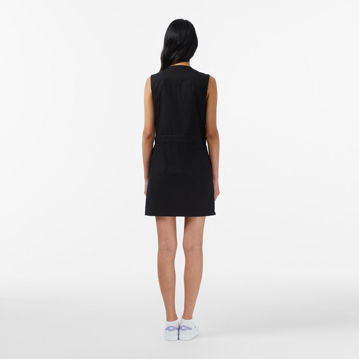 Lacoste Kadın Classic Fit Kolsuz V Yaka Siyah Elbise
