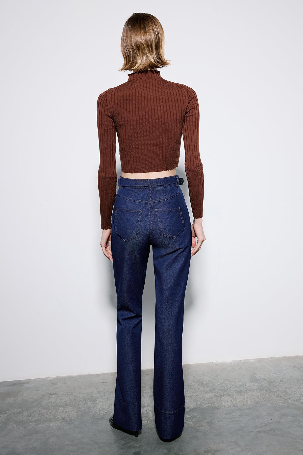 Gold Kemerli Lacivert Pantolon