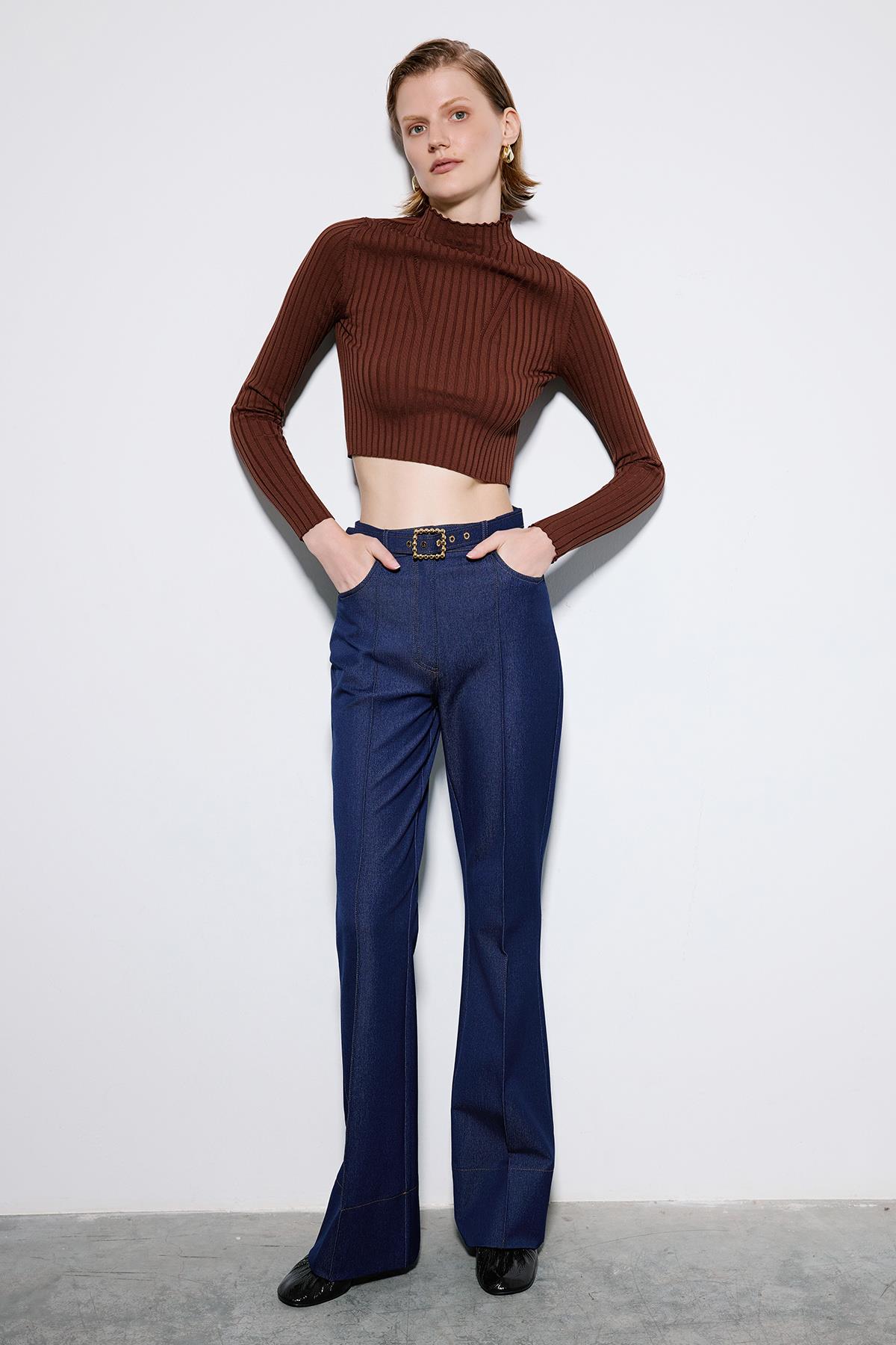Gold Kemerli Lacivert Pantolon