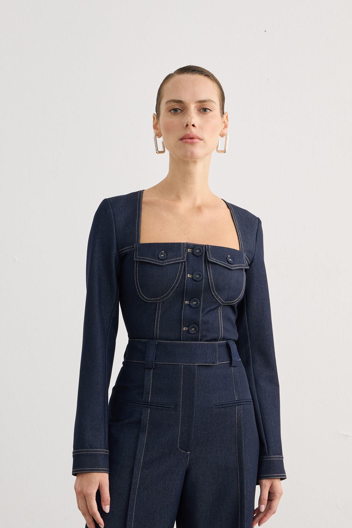 Kare Yaka Cep Detaylı Lacivert Denim Crop Gömlek