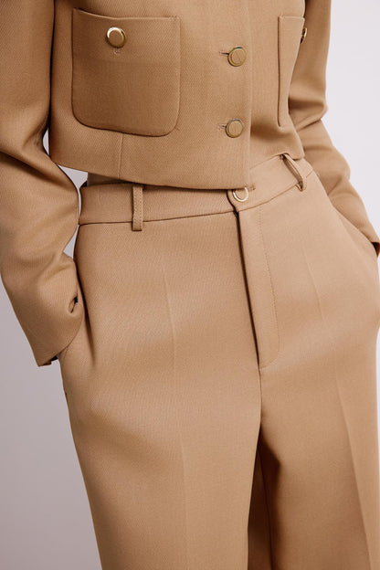 Metal Düğme Detaylı Camel Pantolon