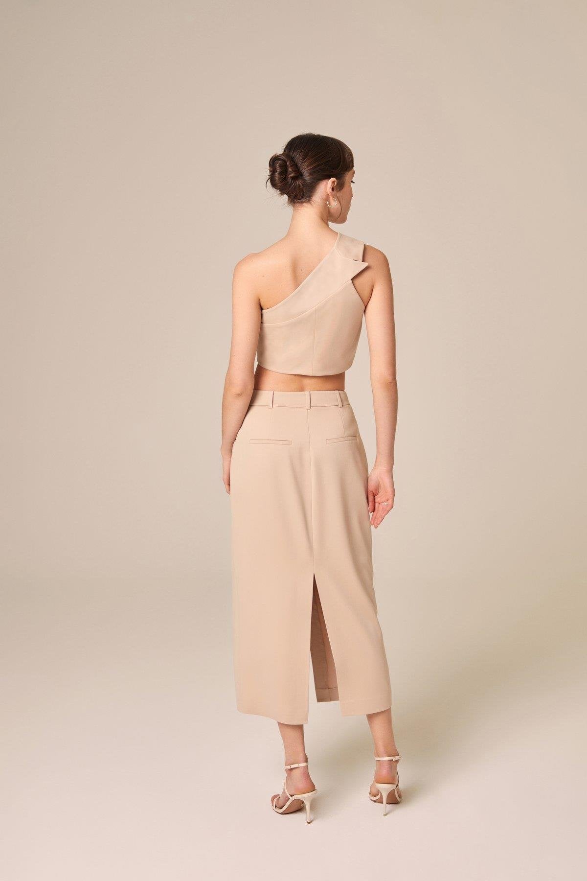Tek Omuzlu Bej Crop Top