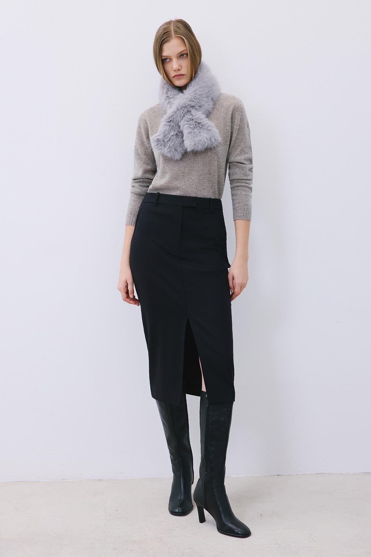 Tüy Dokulu Gri Kürk Boyunluk
