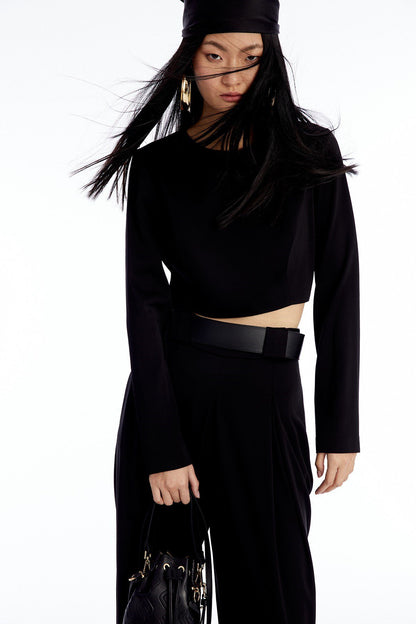 Uzun Kollu Siyah Crop Bluz