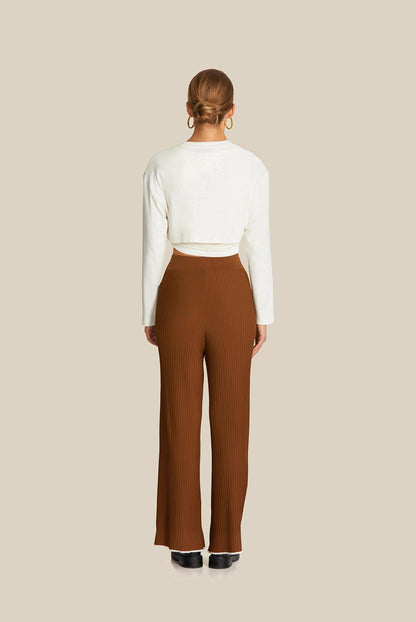 Yandan Büzgü Detaylı Ekru Crop Bluz